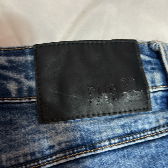 rue 21 jeans - Picture 4 of 5